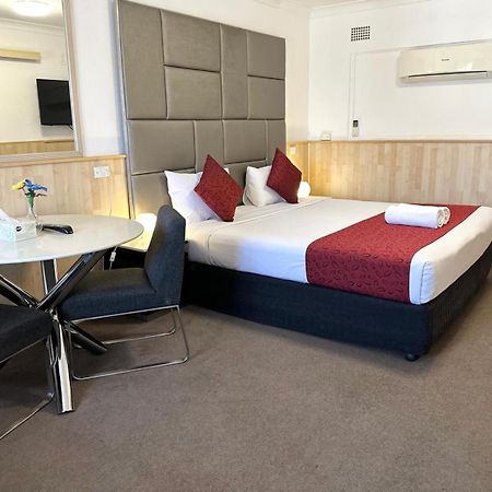 Countryman Motor Inn Cowra Exterior foto